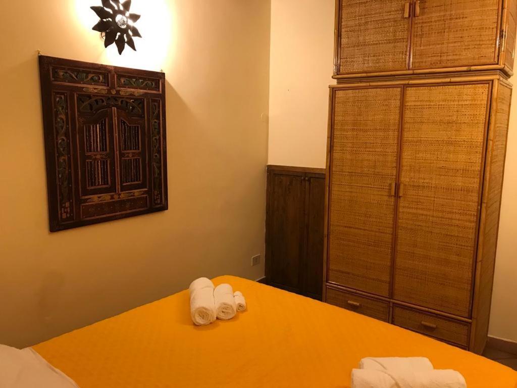 Lo Sguardo Sul Corso - Appartamento Intero Cagliari Exteriör bild